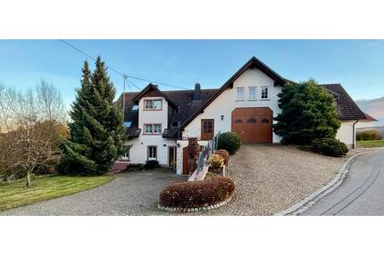 Anwesen mit Stallungen & Weide | ca. 5.000 m² | Alpenblick - Laufenburg (Baden)