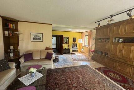 Reiheneckhaus mit schönem Garten und Potential - Nürnberg Freiland