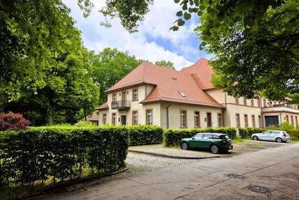 Wohnung zum Mieten in Berlin 2.949,30 € 203.4 m²