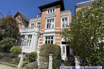 Charmante und sonnige 3,5-Dachgeschosswohnung in Top-Lage von St. Jürgen in Lübeck - Lübeck / Sankt Jürgen