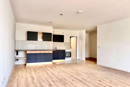Wohnung zum Mieten in Chemnitz 306,00 € 47 m²