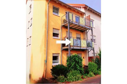 Schöne 2-Zimmer-Wohnung im 1. OG in Wertheim für Senioren mit EBK