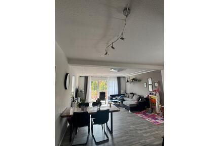 3 Zimmer Wohnung - 1.100,00&nbsp;EUR Kaltmiete, ca.&nbsp; 80,00&nbsp;m&sup2; in Kaiserslautern (PLZ: 67661) Einsiedlerhof
