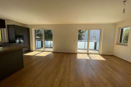 Wohnung zum Mieten in Perach 1.350,00 € 120 m²