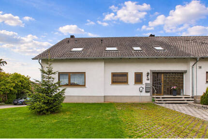Generationenhaus mit Einliegerwohnung und viel Raum - Heusweiler / Niedersalbach
