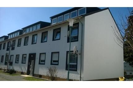 3-Zimmer-Wohnung mit Balkon - 400,00&nbsp;EUR Kaltmiete, ca.&nbsp; 67,50&nbsp;m&sup2; in Hermeskeil (PLZ: 54411)