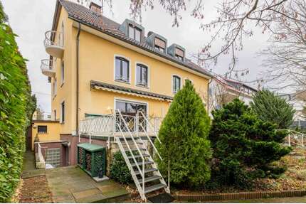 Haus zum Kaufen in Stuttgart Vaihingen 1.100.000,00 € 185.67 m² - Stuttgart / Vaihingen