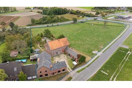 Haus zum Kaufen in Heinsberg Kempen 598.000,00 € 218 m² - Heinsberg / Kempen