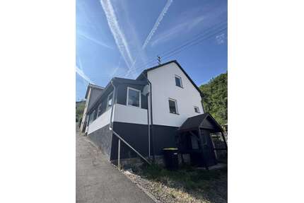 Haus zum Kaufen in Kirn-Sulzbach 149.000,00 € 115 m²