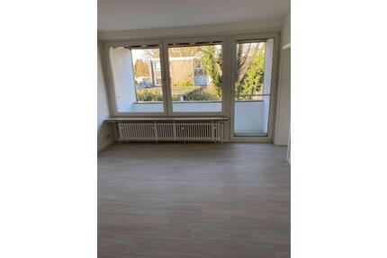 SCHÖNE 3 Zi. Whg. + Balkon + 2. OG in Ennepetal