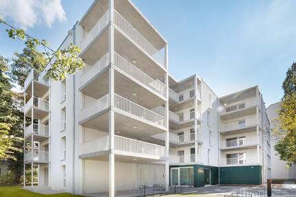 Neubau in der City West I Mit Vorgarten und EBK - Berlin Charlottenburg-Wilmersdorf