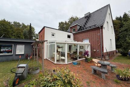 Provisionsfrei: Großzügiges Einfamilienhaus in Kiel-Pries