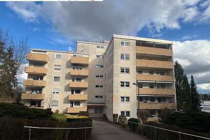 Wohnung zum Kaufen in Saarbrücken 129.000,00 € 106 m²