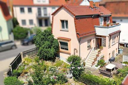 Haus zum Kaufen in Radebeul 219.000,00 € 75.26 m²