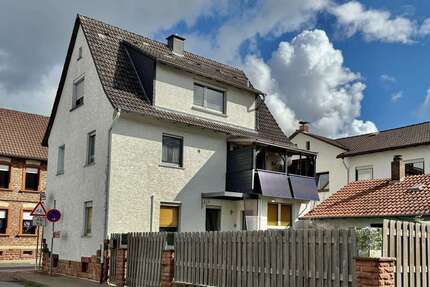 Haus zum Kaufen in Großkrotzenburg 349.000,00 € 157 m²