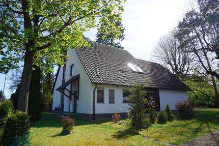 Haus zum Kaufen in Schwabach 849.000,00 € 154 m²