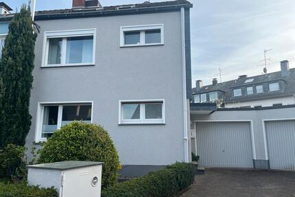 6,5-Zimmer Reihenendhaus in Essen-Borbeck mit Garage