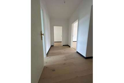 Wohnung zum Mieten in Kirchberg 699,00 € 82.31 m²