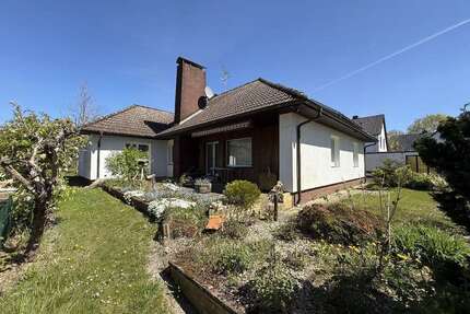 Haus zum Kaufen in Celle-OT Bostel 318.500,00 € 230 m²