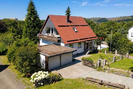 Haus zum Kaufen in Braunlage Hohegeiß 195.000,00 € 160 m² - Braunlage / Hohegeiß