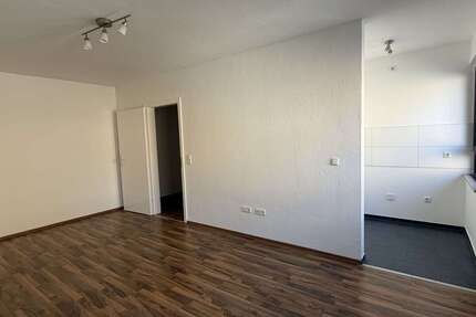 Wohnung zum Mieten in Dusiburg 345,00 € 26.03 m²
