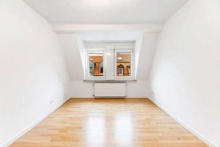 Wohnung zum Kaufen in Nürnberg 150.000,00 € 52 m²