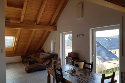 Helle 3 Zimmer Wohnung mit Balkon im DG in St. Wolfgang - Sankt Wolfgang