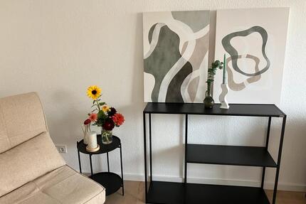 Löffelfertig Möblierte 1-Zimmerwohnung mit TG-Stellplatz - Ansbach