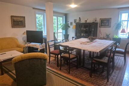 Möblierte Wohnung, zu vermieten - Großbreitenbach