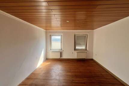 Wohnung zum Kaufen in Augsburg 225.000,00 € 70 m²