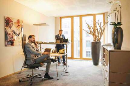 Büro in Hamburg 250,00 € 4 m² - 250,00&nbsp;EUR Kaltmiete, ca.&nbsp; 4,00&nbsp;m&sup2; in Hamburg (PLZ: 20354)