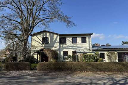 Haus zum Kaufen in Niesgrau 695.000,00 € 338 m²