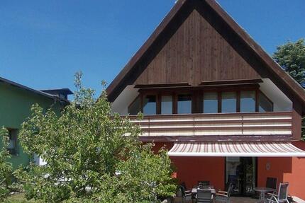 Reetdach-Ferienhaus • 10 Personen • Heringsdorf (Seebad)