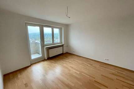 Wohnung zum Mieten in Regensburg 1.153,00 € 86.23 m²