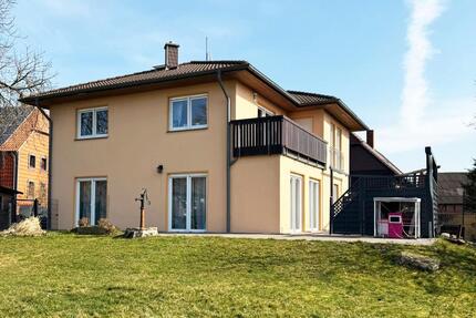 PROVISIONSFREI – Schöne Stadtvilla mit großem Garten und Carport - Groß Twülpstedt