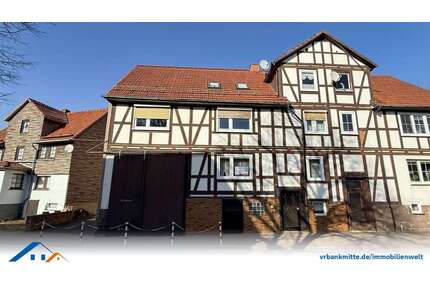 Haus zum Kaufen in Hessisch Lichtenau 69.000,00 € 151 m²