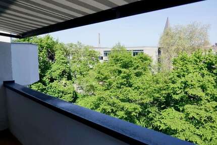Wohnung zum Kaufen in Düsseldorf 349.000,00 € 77.7 m²