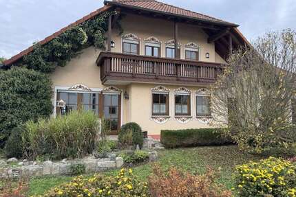 Haus zum Kaufen in Grünsfeld 550.000,00 € 266 m²