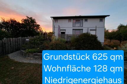 Sehr schönes Einfamilienhaus - 484.000,00&nbsp;EUR Kaufpreis, ca.&nbsp; 128,00&nbsp;m&sup2; in Iphofen (PLZ: 97346)