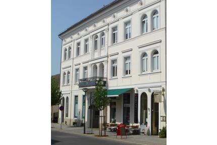 Single Wohnung am Marktplatz Neustrelitz