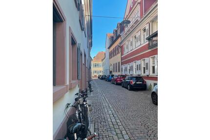 Stilvolle Stadtmitte DG Wohnung (Kapitalanlage) - Speyer