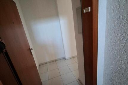 Schöne zentrale 2,5 Zimmer Wohnung zu vermieten in Altenbochum