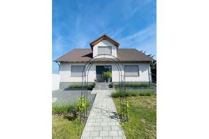 Haus zum Kaufen in Rosenberg 599.000,00 € 144 m²