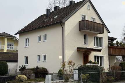 Haus zum Kaufen in Rosenheim 1.290.000,00 € 249 m²