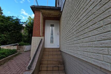 Doppelhaushälfte SOFORT FREI - 150.000,00&nbsp;EUR Kaufpreis, ca.&nbsp; 150,00&nbsp;m&sup2; in Sibbesse (PLZ: 31079)