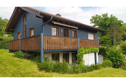 Wohnhaus Ferienhaus im Grünen - 369.000,00&nbsp;EUR Kaufpreis, ca.&nbsp; 112,00&nbsp;m&sup2; in Schonungen (PLZ: 97453) Forst