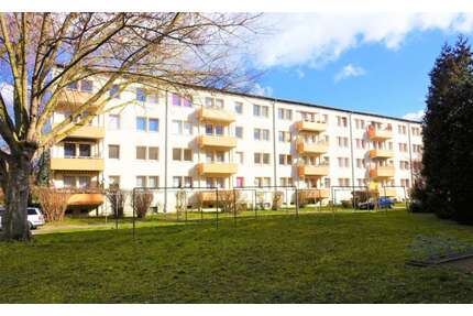 Wohnung zum Mieten in Braunsbedra 368,00 € 61.1 m²