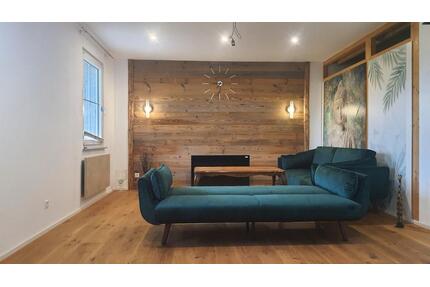 Historisches Schulhaus in schöner Aussicht - Argenbühl