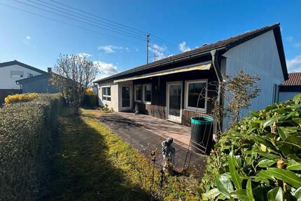 Gepflegtes Einfamilienhaus mit Einliegerwohnung in ruhiger Sackga - Sersheim