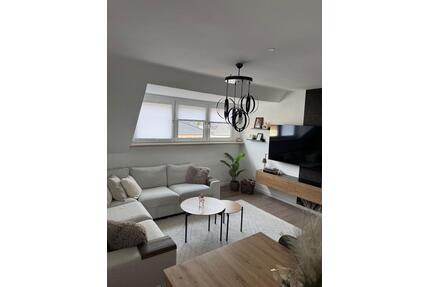 Dachgeschosswohnung in Engers - 750,00&nbsp;EUR Kaltmiete, ca.&nbsp; 75,00&nbsp;m&sup2; in Neuwied (PLZ: 56566) Block